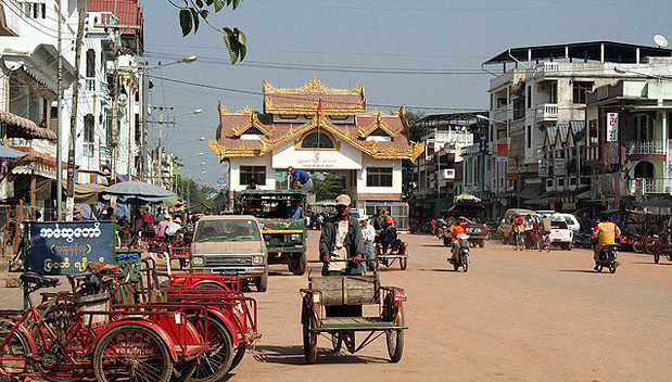 Grensovergang Myawaddy - Mae Sot